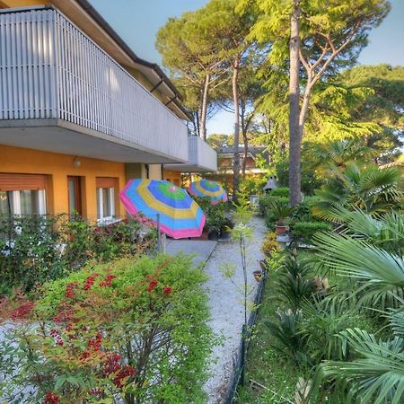 Residence Villa Laura Линьяно-Саббьядоро Экстерьер фото